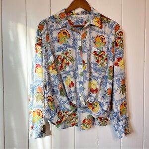 Rose & Olive White and Blue Fruit Blouse. Size Medium.